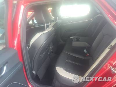 2025 Kia K5 GT-Line - zdjęcie 13 z 20 - miniatura