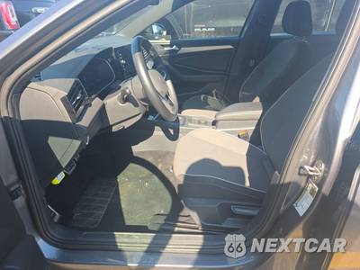 2025 Volkswagen Jetta Sport - zdjęcie 7 z 21 - miniatura