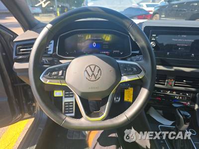 2025 Volkswagen Jetta Sport - zdjęcie 10 z 21 - miniatura