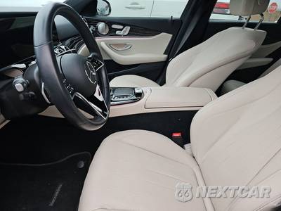 2022 Mercedes-Benz E 450 4MATIC Sedan - zdjęcie 7 z 22 - miniatura
