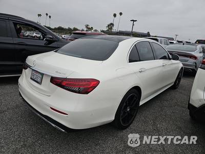 2022 Mercedes-Benz E 450 4MATIC Sedan - zdjęcie 4 z 22 - miniatura