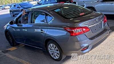 2019 Nissan Sentra S - zdjęcie 6 z 36 - miniatura
