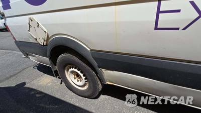 2011 Mercedes-Benz Sprinter 2500 Cargo Van High Roof 170.3" WB - zdjęcie 19 z 36 - miniatura