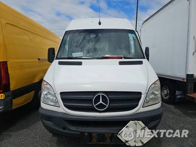 2011 Mercedes-Benz Sprinter 2500 Cargo Van High Roof 170.3" WB - zdjęcie 2 z 36 - miniatura