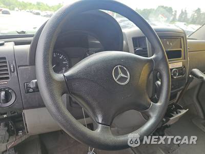 2011 Mercedes-Benz Sprinter 2500 Cargo Van High Roof 170.3" WB - zdjęcie 10 z 36 - miniatura