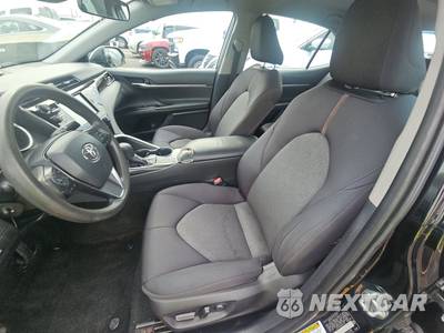 2019 Toyota Camry LE - zdjęcie 7 z 31 - miniatura