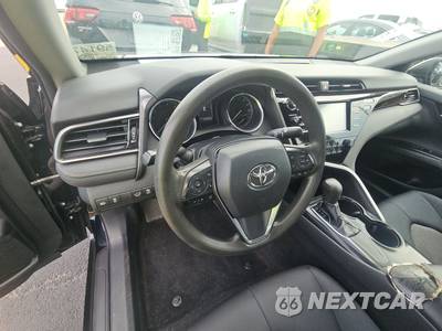2019 Toyota Camry LE - zdjęcie 11 z 31 - miniatura
