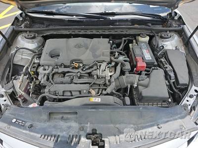2018 Toyota Camry LE - zdjęcie 15 z 18 - miniatura