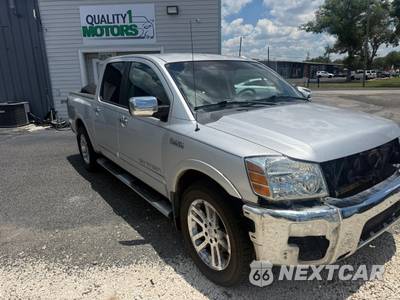 2012 Nissan TITAN SL Crew Cab Short Bed - zdjęcie 1 z 8 - miniatura