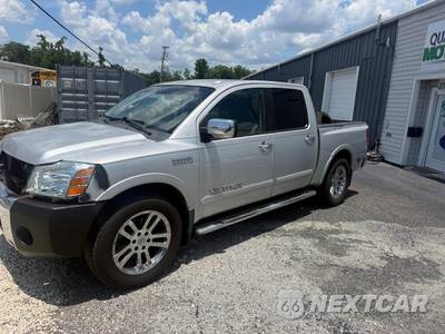 2012 Nissan TITAN SL Crew Cab Short Bed - zdjęcie 3 z 8 - miniatura
