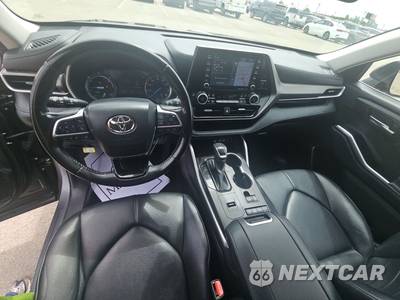 2021 Toyota Highlander Hybrid XLE - zdjęcie 11 z 31 - miniatura