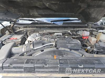 2024 Chevrolet Silverado 3500HD Cab Chassis LT Crew Cab 1LT DRW - zdjęcie 15 z 34 - miniatura