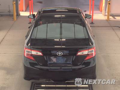 2014 Toyota Camry SE Sport - zdjęcie 5 z 34 - miniatura