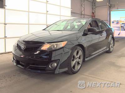 2014 Toyota Camry SE Sport - zdjęcie 1 z 34 - miniatura
