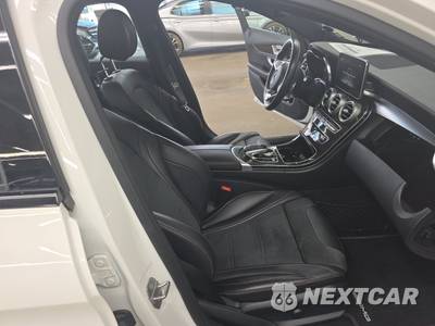 2018 Mercedes-Benz AMG C 43 4MATIC Sedan - zdjęcie 8 z 28 - miniatura
