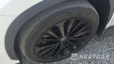 2023 Toyota Highlander XSE - zdjęcie 26 z 34 - miniatura