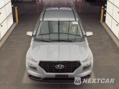 2025 Hyundai Venue SE - zdjęcie 2 z 36 - miniatura