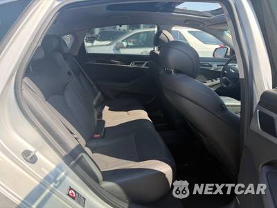 2016 Hyundai Genesis 3.8 Sedan - zdjęcie 11 z 18 - miniatura