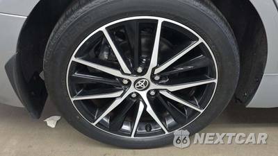 2023 Toyota Camry SE - zdjęcie 24 z 36 - miniatura
