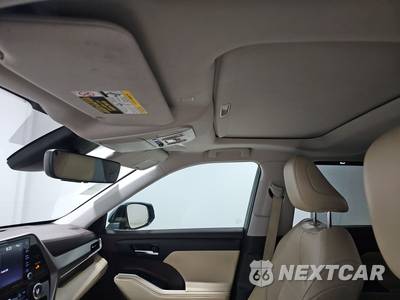 2021 Toyota Highlander XLE - zdjęcie 17 z 26 - miniatura