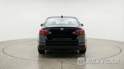 2025 Nissan Altima SV - zdjęcie 6 z 12 - miniatura