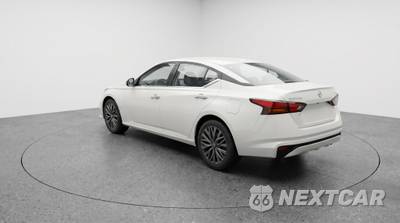 2025 Nissan Altima SV - zdjęcie 5 z 12 - miniatura