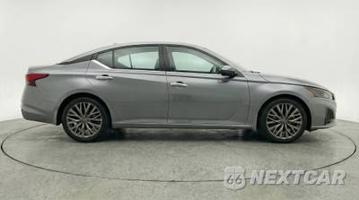 2025 Nissan Altima SV - zdjęcie 8 z 12 - miniatura
