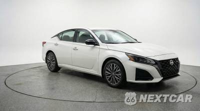 2025 Nissan Altima SV - zdjęcie 1 z 12 - miniatura