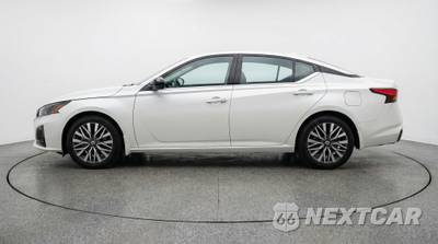 2025 Nissan Altima SV - zdjęcie 4 z 12 - miniatura