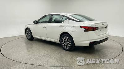 2025 Nissan Altima SV - zdjęcie 5 z 12 - miniatura