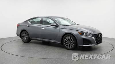2025 Nissan Altima SV - zdjęcie 1 z 12 - miniatura