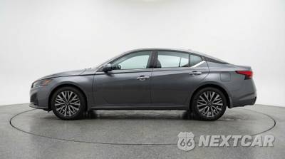 2025 Nissan Altima SV - zdjęcie 4 z 12 - miniatura