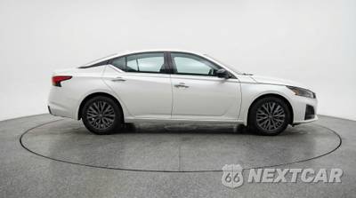 2025 Nissan Altima SV - zdjęcie 7 z 11 - miniatura