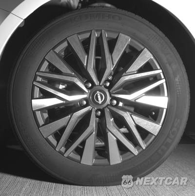 2025 Nissan Altima SV - zdjęcie 9 z 12 - miniatura