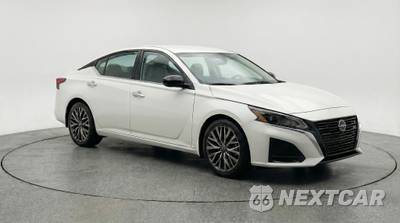 2025 Nissan Altima SV - zdjęcie 1 z 12 - miniatura