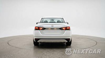 2025 Nissan Altima SV - zdjęcie 6 z 12 - miniatura