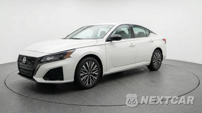 2025 Nissan Altima SV - zdjęcie 3 z 12 - miniatura