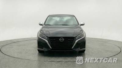 2025 Nissan Altima SV - zdjęcie 2 z 12 - miniatura