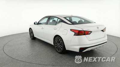 2025 Nissan Altima SV - zdjęcie 5 z 12 - miniatura