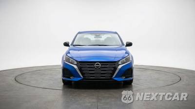 2025 Nissan Altima SV - zdjęcie 2 z 12 - miniatura