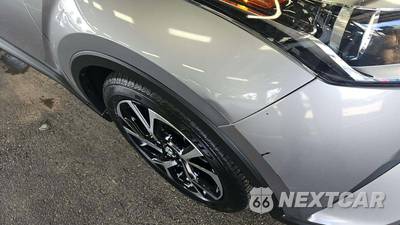 2019 Toyota C-HR XLE - zdjęcie 20 z 21 - miniatura