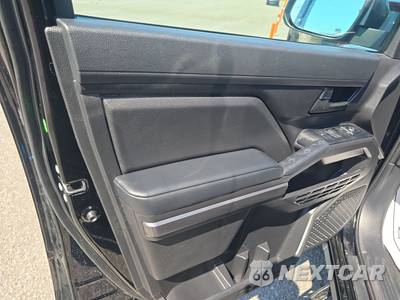 2026 Toyota Tacoma SR5 Crew Cab Medium Bed - zdjęcie 14 z 22 - miniatura