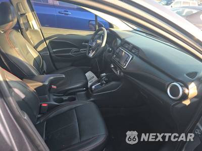 2020 Nissan Versa SR - zdjęcie 8 z 48 - miniatura