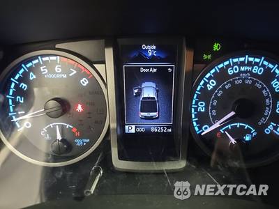 2020 Toyota Tacoma Trail Edition Crew Cab Medium Bed - zdjęcie 12 z 23 - miniatura