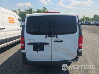 2018 Mercedes-Benz Metris Cargo Van 126.0" WB - zdjęcie 5 z 28 - miniatura