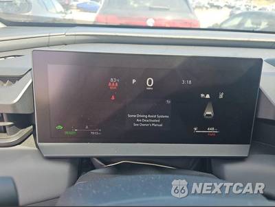 2026 Toyota RAV4 Hybrid XLE Premium - zdjęcie 8 z 17 - miniatura