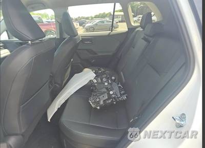 2026 Toyota RAV4 Hybrid XLE Premium - zdjęcie 16 z 17 - miniatura