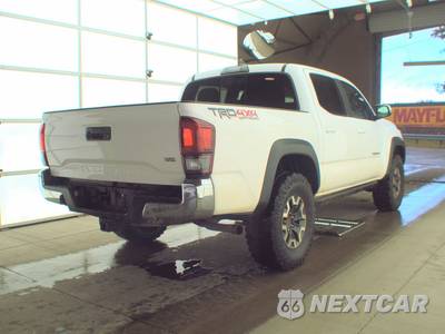 2019 Toyota Tacoma TRD Off-Road Crew Cab Medium Bed - zdjęcie 4 z 25 - miniatura