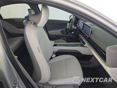 2023 Hyundai IONIQ 6 SEL - zdjęcie 8 z 21 - miniatura