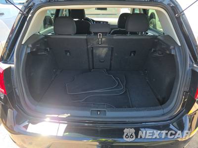 2019 Volkswagen e-Golf SE Hatchback - zdjęcie 16 z 39 - miniatura